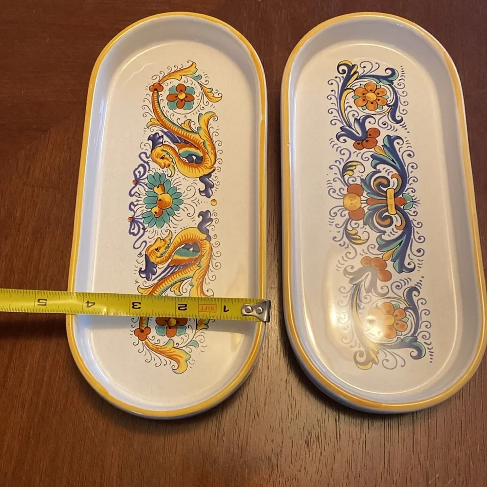 Set of Two Handcrafted Ceramic Deruta Trays from Italy. - Picture 6 of 8